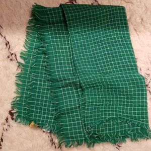 NWOT Roberta Roller Rabbit 100% wool scarf